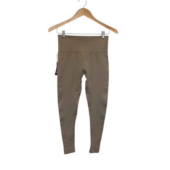 Set Active Sculptflex Seamless Active Leggings In Tan Breeze - Picture 3 of 11